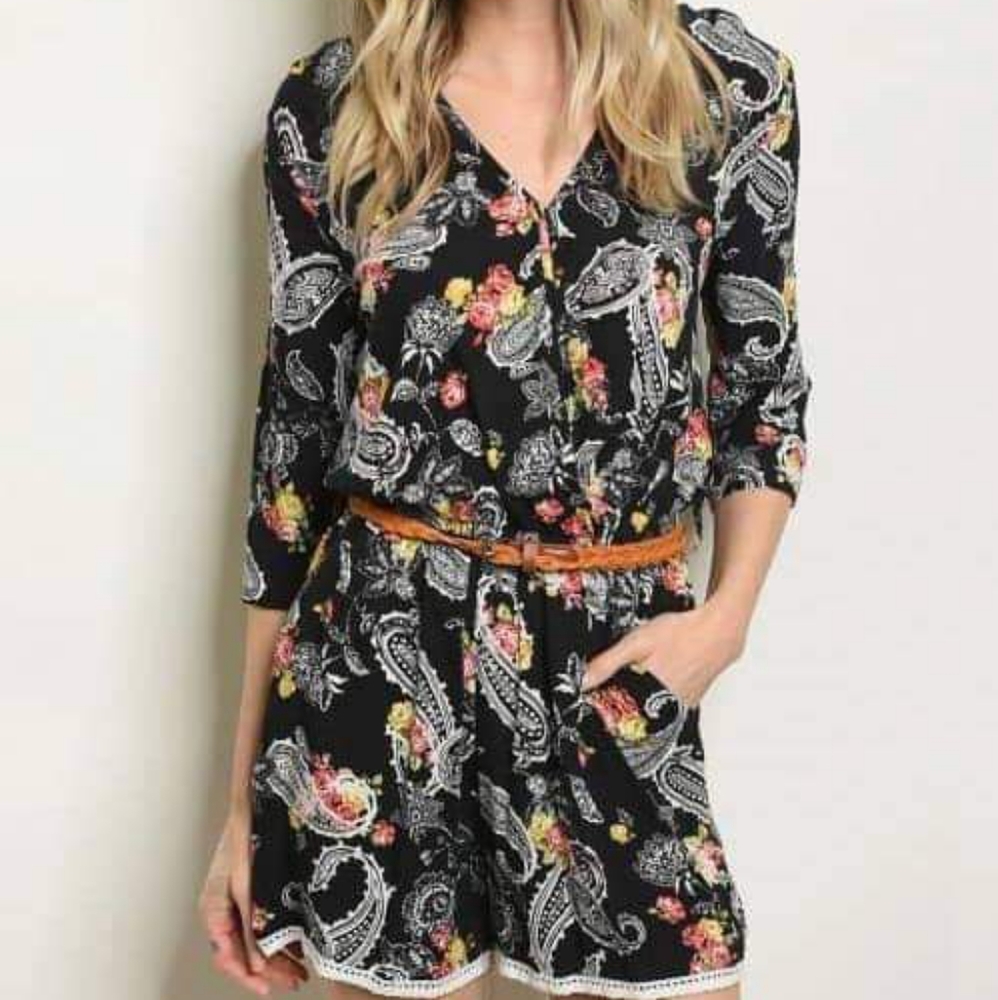Romper - Picture 2 of 2